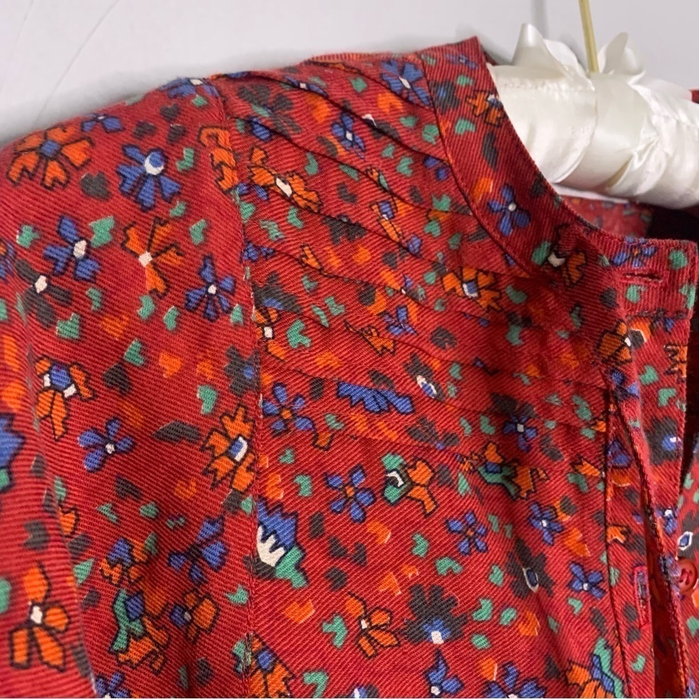 Albert Nipon Long Sleeve Red Floral Button Front … - image 7